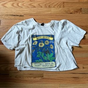UO CROPPED GRAPHIC TEE